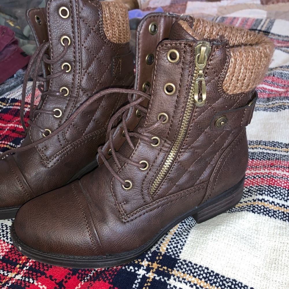 Fake leather brown combat boots